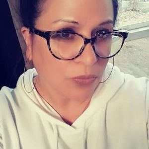 Meet your Posher, Glenda